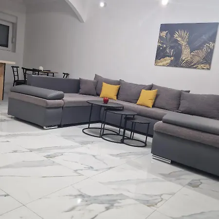 Apartman Maya 2 Buzin Kültér fotó